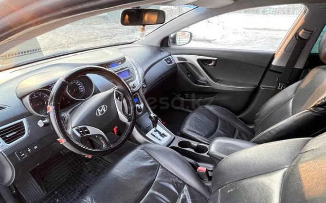 Hyundai Avante, 2011, 1.6 л, 280000 км Шымкент - изображение 3