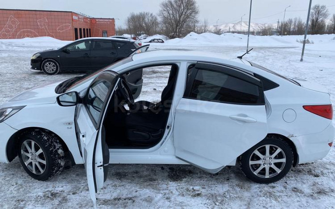 Hyundai Solaris, 2014, 1.6 л, 139000 км Ust-Kamenogorsk - photo 3