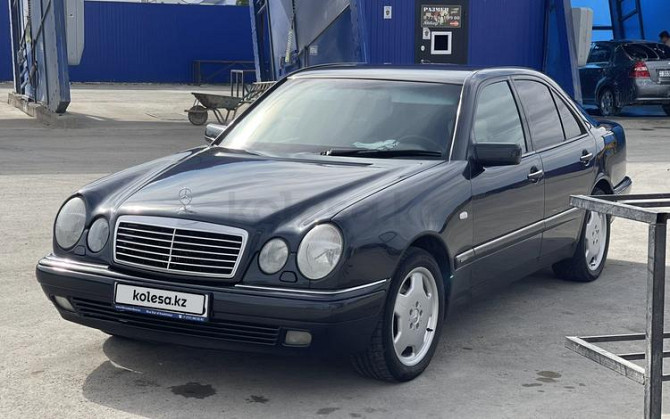 Mercedes-Benz E 320, 1997, 3.2 л, 227000 км Atyrau - photo 1