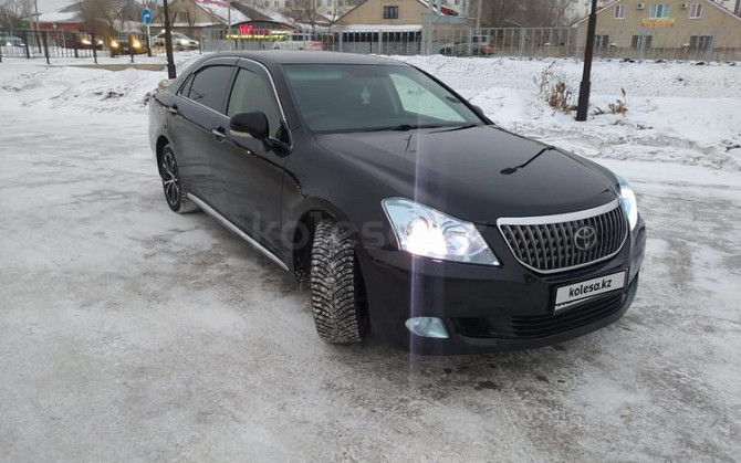 Toyota Crown Majesta, 2010, 4.6 л,  км Oral - photo 2