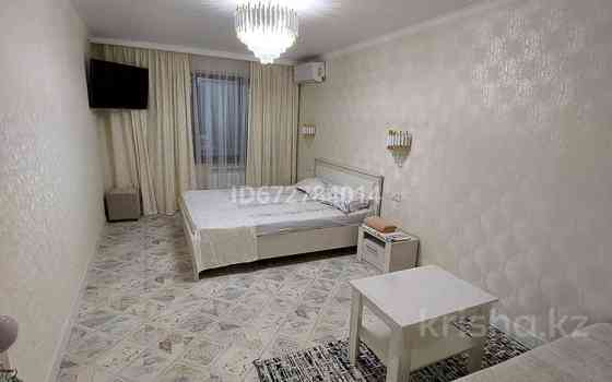 3-комнатная квартира посуточно, 60 м², 2/5 этаж, Мкр Шугыла 32 / Бухарбай батыра, Шукирова Кызылорда