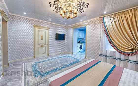 2-комнатная квартира посуточно, 50 м², 2/5 этаж, Байтурсынова 4 / Пазылбекова Shymkent
