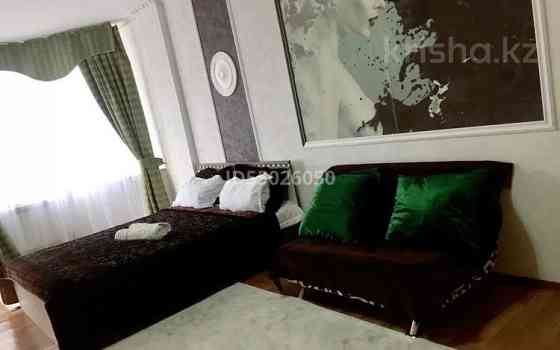 2-комнатная квартира посуточно, 70 м², 3/4 этаж, Желтоксан 17а / Кунаева Shymkent