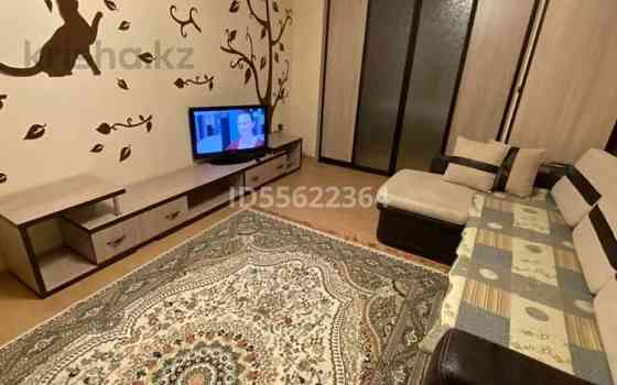 2-комнатная квартира посуточно, 60 м², 3/5 этаж, Момышулы 8 Shymkent