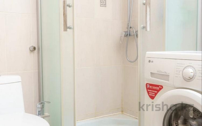 2-комнатная квартира посуточно, 46 м², 5/5 этаж, Республики 15а / Шымкент Плаза Shymkent - photo 6