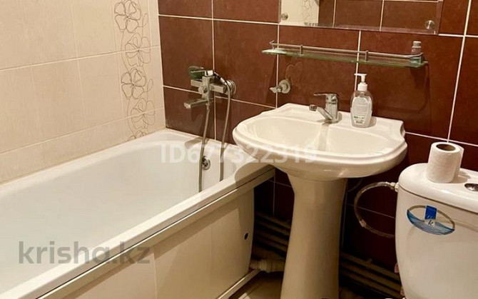 1-комнатная квартира посуточно, 35 м², 4/5 этаж, Тамерлановское шоссе 22 Shymkent - photo 7