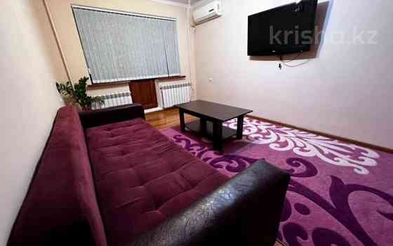2-комнатная квартира посуточно, 46 м², 4/5 этаж, Пр. Республика 13 Shymkent