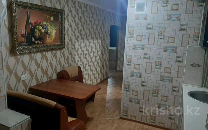 2-комнатная квартира посуточно, 35 м², 2/5 этаж, Тыныбаева 5 / Тыныбаева-Кунаева Shymkent - photo 2