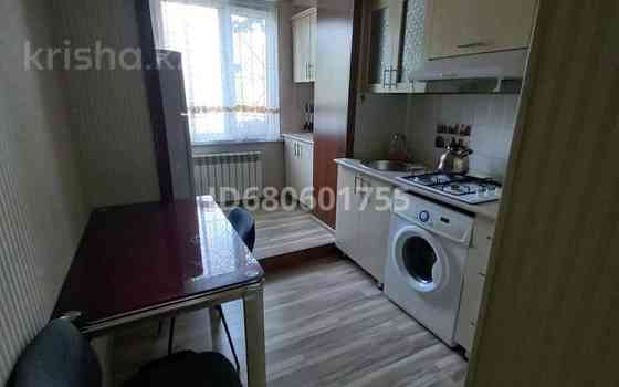 1-комнатная квартира посуточно, 36 м², 2/4 этаж, Мамышулы 13 / Пр.Республики Shymkent