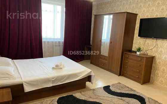1-комнатная квартира посуточно, 60 м², 2/4 этаж, Желтоқсан 17 Б Shymkent