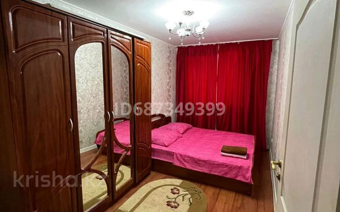 3-комнатная квартира посуточно, 75 м², 2/4 этаж, Тауке хан Шымкент - изображение 1