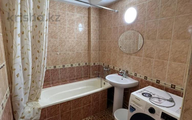 3-комнатная квартира посуточно, 90 м², 7/9 этаж, Кунаева 13 / Камшат Шымкент - изображение 8