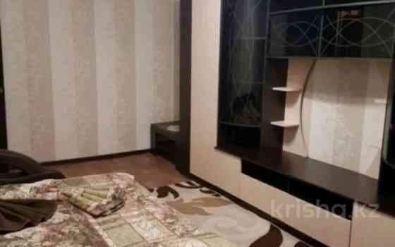 1-комнатная квартира посуточно, 31 м², 3/5 этаж, Победы 2 Абай