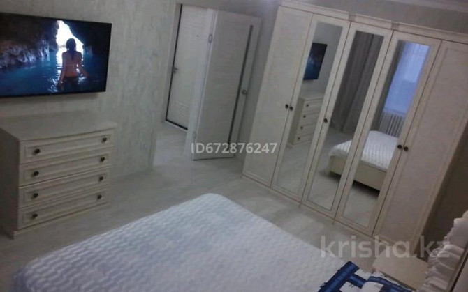 1-комнатная квартира посуточно, 32 м², 8/9 этаж, 5 мкр 8 Аксай - photo 1