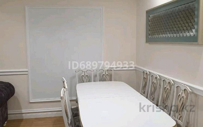 4-комнатная квартира долгосрочно, 135 м², 1/5 этаж, мкр Михайловка , Аманжолова 65/4 Караганда - изображение 3