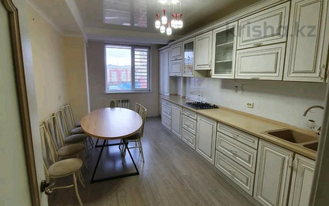 4-комнатная квартира долгосрочно, 115 м², 7 этаж, мкр Нурсат 2, Астана мкр 22 Shymkent - photo 2