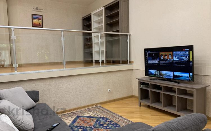 7-комнатная квартира долгосрочно, 450 м², 1/4 этаж, Самал-3 28/4 Алматы - изображение 4