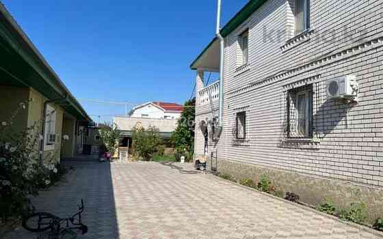 8-комнатный дом долгосрочно, 450 м², 12 соток, Женис 17 Atyrau