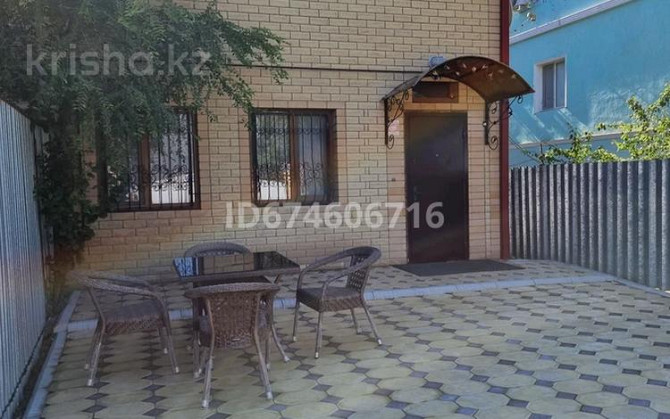 4-комнатный дом долгосрочно, 190 м², 2 соток, Крупская 46/2 / Студенческая Atyrau - photo 8