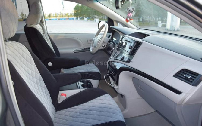 Toyota Sienna 6-пассажиров, авто с водителем Астана - изображение 3