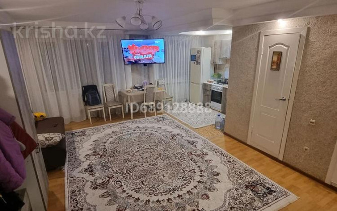 4-комнатная квартира продажа, 100 м², 2/5 этаж, Абылайхана 60 Shchuchinsk - photo 2