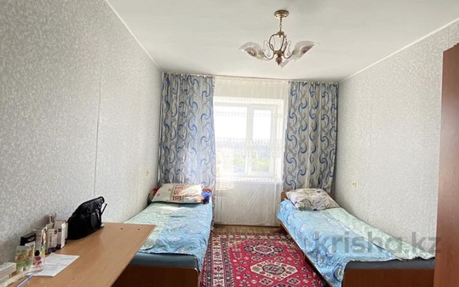 4-комнатная квартира продажа, 94 м², 3/5 этаж, мкр. Зачаганск пгт, Мкр. Зачаганск пгт, улица Жангир  Уральск - изображение 4