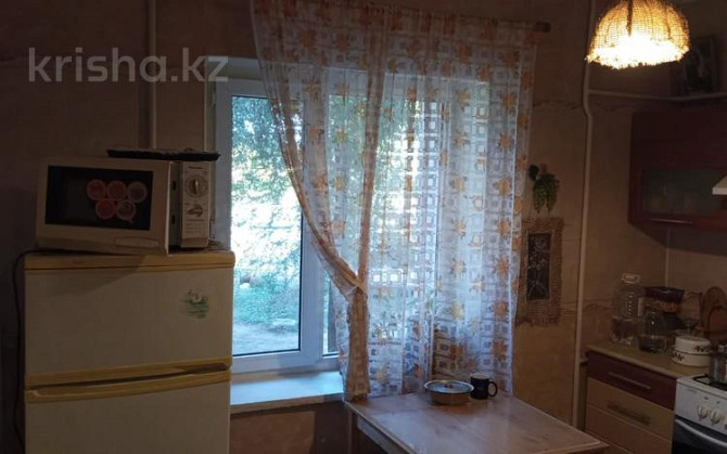 1-комнатная квартира продажа, 34 м², 2/5 этаж, Макаренко Almaty - photo 7