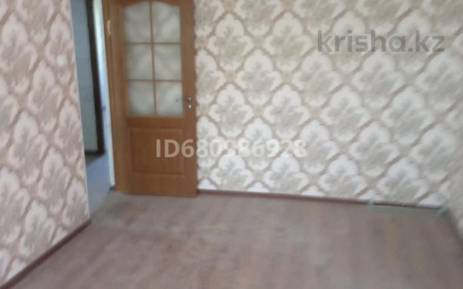 4-комнатная квартира продажа, 80 м², 4/5 этаж, 16-й микрорайон, 17 микрорайон 12 Шымкент - изображение 1