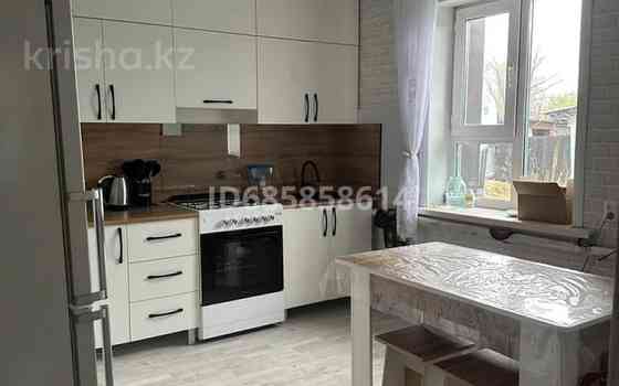 4-комнатный дом продажа, 81.7 м², 14.5 соток, Свободы 26 Сарыколь
