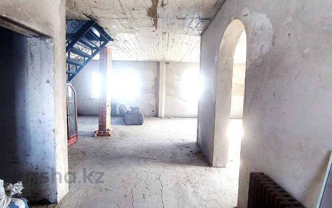 7-комнатный дом продажа, 250 м², 9 соток, Туймебая, Село Мухаметжан Туймебаева ПКСТ Нур луч Ащибулак - изображение 1