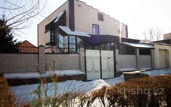 8-комнатный дом продажа, 320 м², 10 соток, проспект Шакарима 106 - Чайковского Semey
