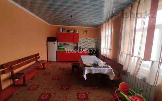 6-комнатный дом продажа, 240 м², 20 соток, Достык 15а - Улица достык. Садиктин кошеси. Асыката