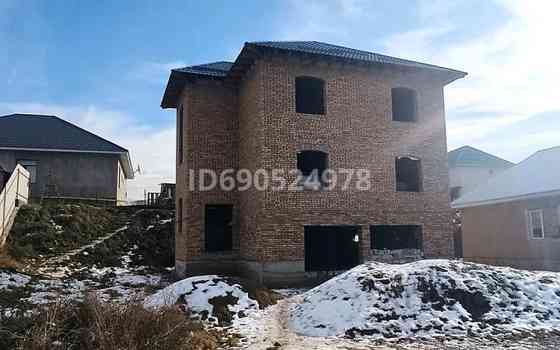 9-комнатный дом продажа, 300 м², 6 соток, Мадениет 29 Абай