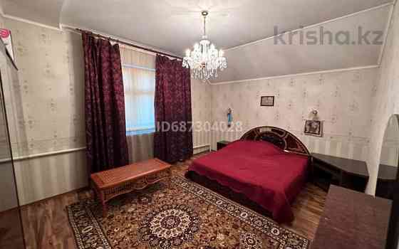 10-комнатный дом продажа, 265 м², 25 соток, ул. Маншук Маметовой 141 Мерке