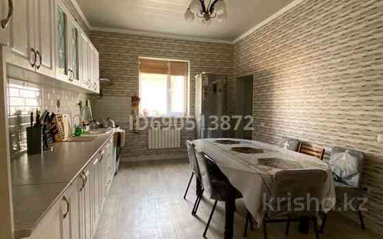 5-комнатный дом продажа, 220 м², 15 соток, 5 квартал 400/16 - 20 км мектептің қасында Акшукур