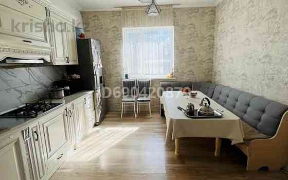 4-комнатный дом продажа, 120 м², 8 соток, Саламатова 26 Батан