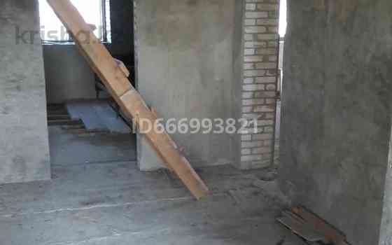 6-комнатный дом продажа, 300 м², 10 соток, Кенесары 22а - ул. Кунаева Бишкуль