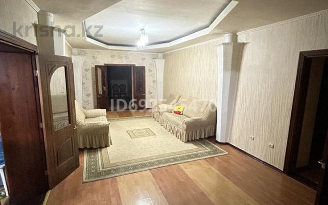 7-комнатный дом продажа, 350 м², 14 соток, мкр Кунгей - Батыр Баяна - Жанабаева Караганда - изображение 2