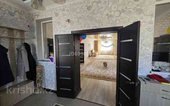 5-комнатный дом продажа, 200 м², 15 соток, 4 квартал 1019 С.Шапагатова