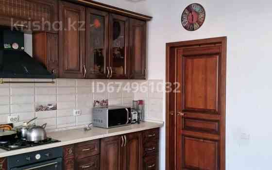 7-комнатный дом продажа, 240 м², 8 соток, Жарылгап Сахауова 1 Томарлы