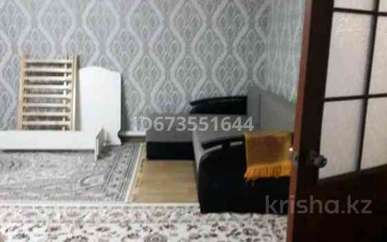 2-комнатный дом продажа, 80 м², 16 соток, Сакипова (Акжайык) 257 Жумыскер