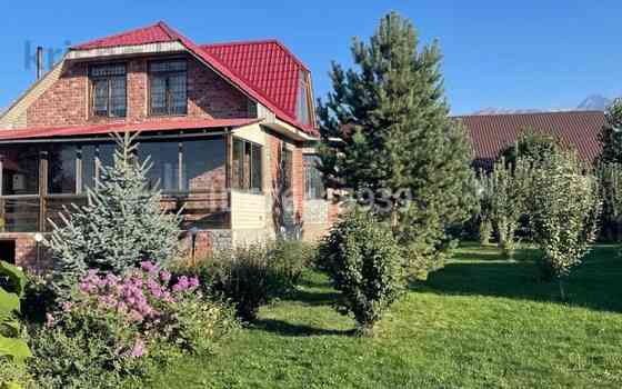 5-комнатный дом продажа, 185 м², 10 соток, Дзержинского 5в Esik