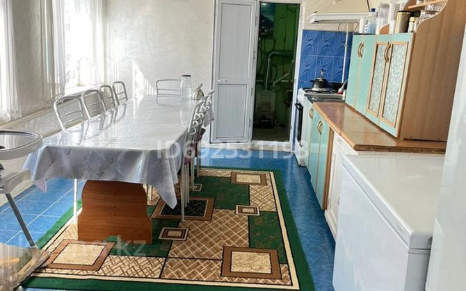 6-комнатный дом продажа, 111 м², 28 соток, Ш.Омарова 19 - Центр: рядом Хан базар, Мега, Акинатор Мерке - photo 7