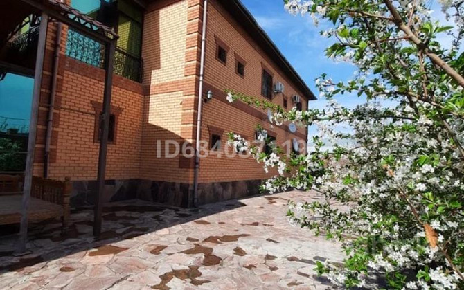 10-комнатный дом продажа, 450 м², 10 соток, Байтерек 2 Кызылорда - изображение 1