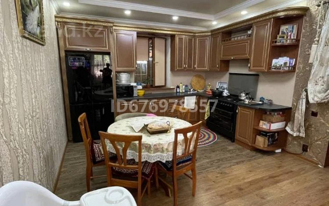 9-комнатный дом продажа, 250 м², 8 соток, Умбетей жырау 12 А Рахат (Покровка) - photo 4