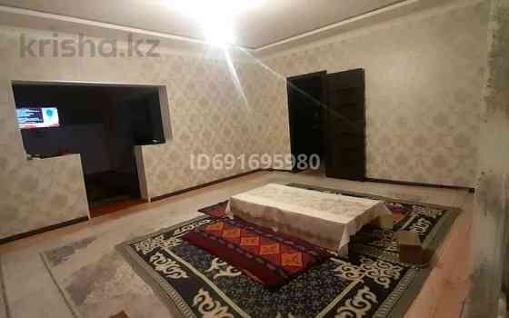 4-комнатный дом продажа, 140 м², 8 соток, Бейбитшилик 64 - Мектеп, бала бакша, болница, базар, кафе  Асыката