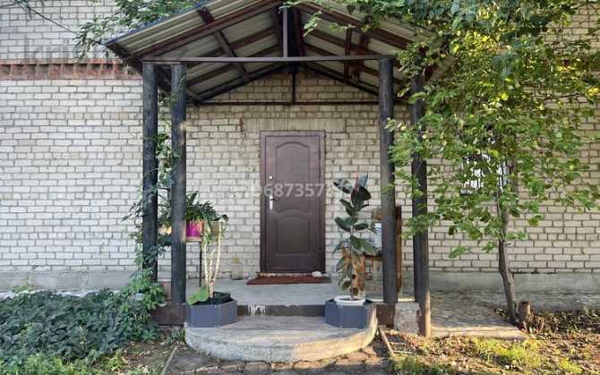 7-комнатный дом продажа, 270 м², 12 соток, Достык 48 - Старое Ахмирово Ust-Kamenogorsk - photo 1