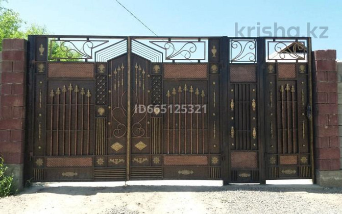 8-комнатный дом продажа, 100 м², 10 соток, мкр Достык , Тангышык 378 Шымкент - изображение 1