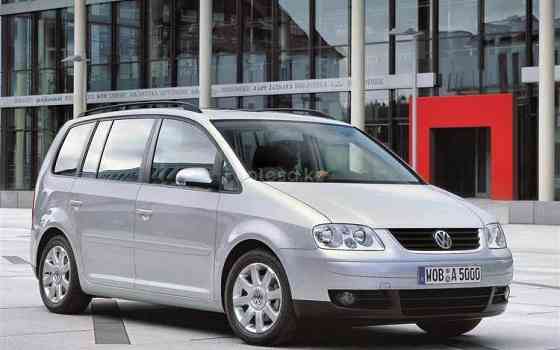 Volkswagen Touran 2006 г. Уральск