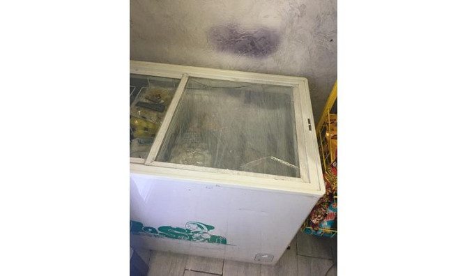 мастер Заменить стекло на дверцу холодильника Алматы - изображение 1